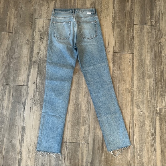Boyish The Dempsey Straight Leg Jeans in Big Sleep Light Wash - Picture 8 of 11